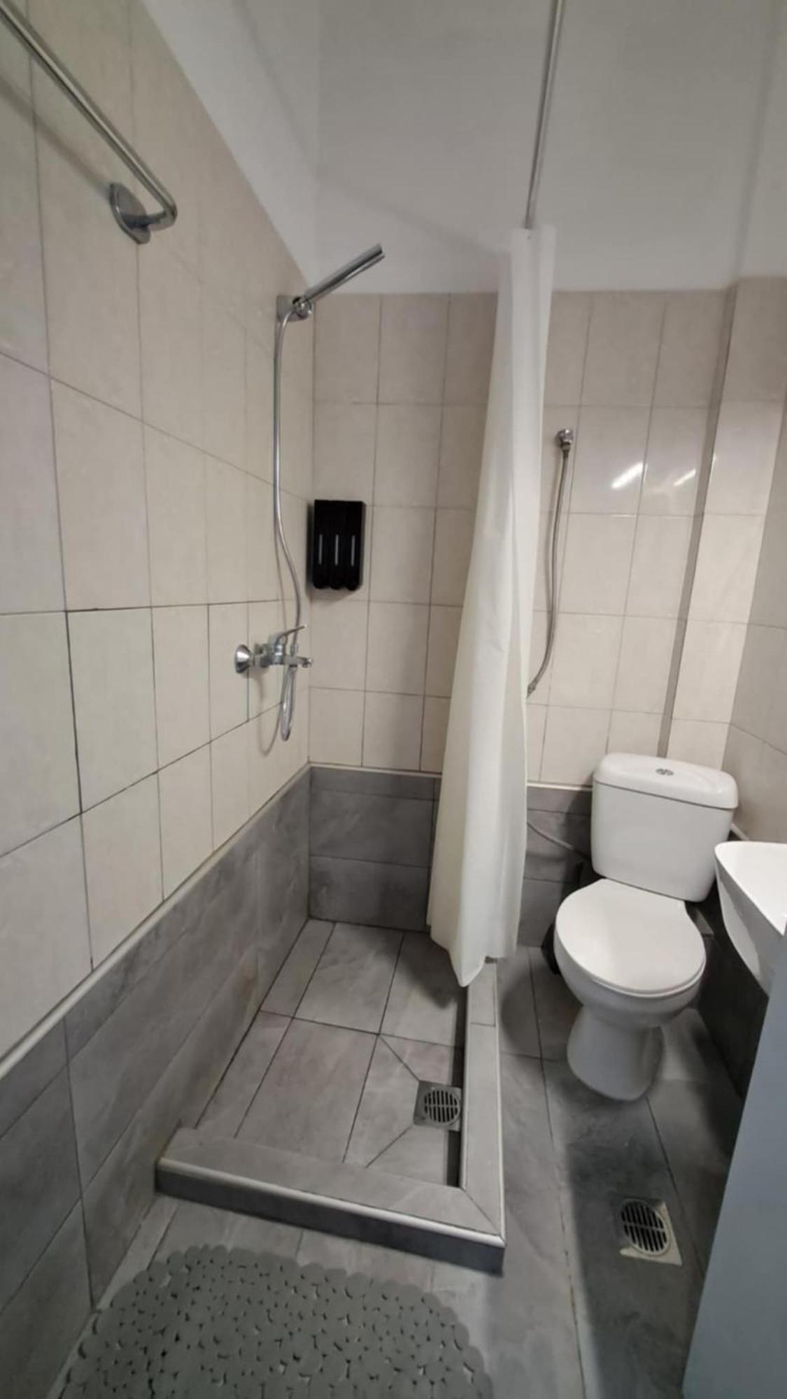 Meerithic Rokka Rooms Вурвуру Екстериор снимка